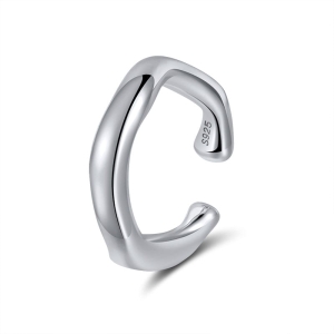 Pojedyncza nausznica ze srebra 925